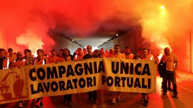 Porto, dall’assemblea della Culmv via libera al risanamento: “Ora accordi con i terminalisti”